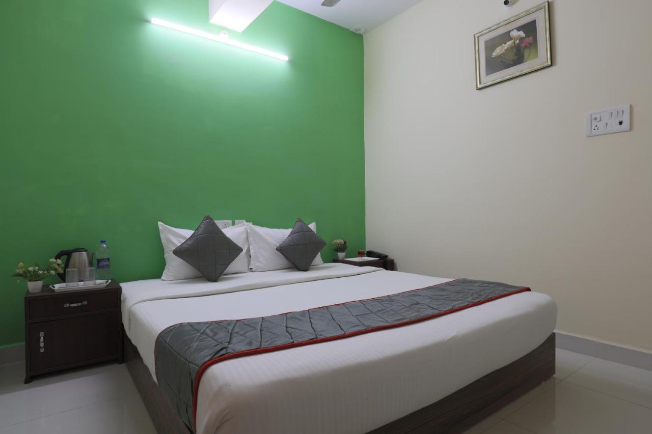 Green Tree Hotel-Near Vfs Global And Ramee Mall Chennai Zewnętrze zdjęcie