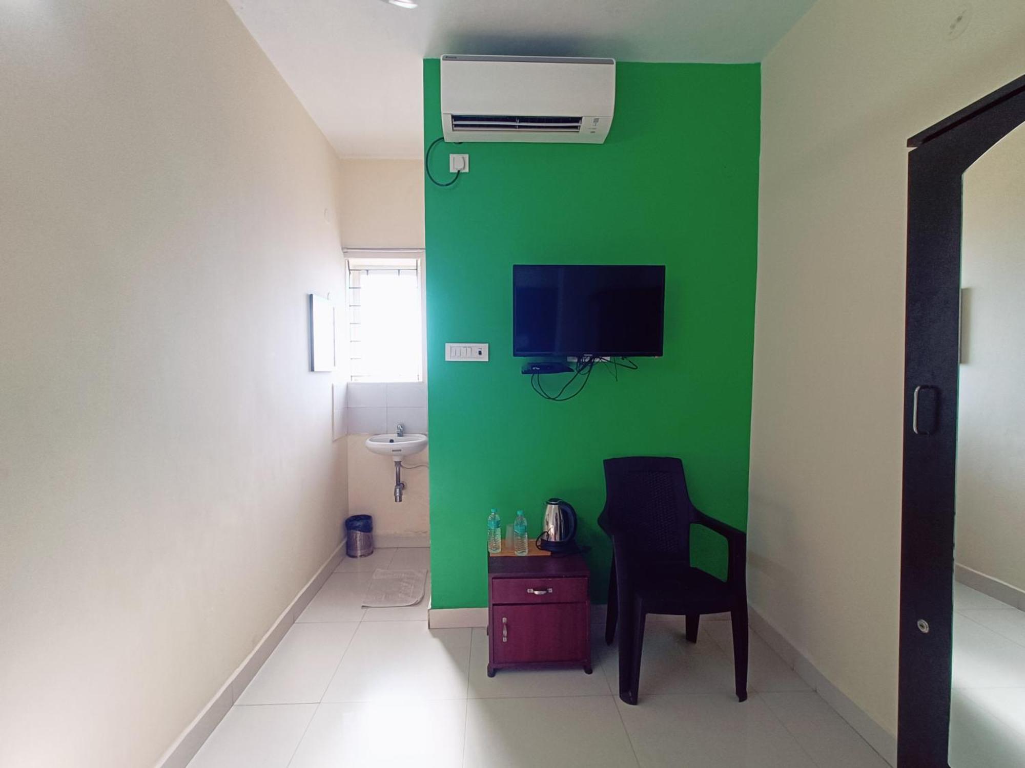 Green Tree Hotel-Near Vfs Global And Ramee Mall Chennai Zewnętrze zdjęcie